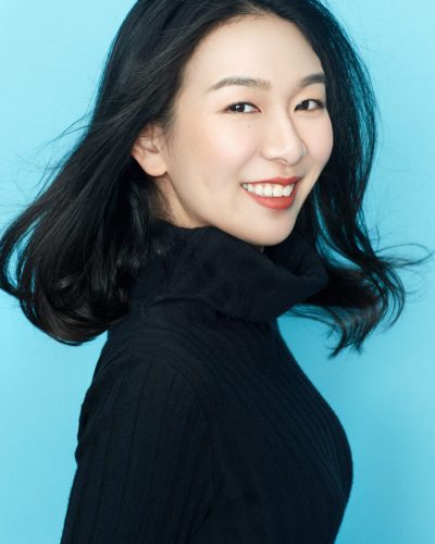 Helen_Huang_Headshot4 copy